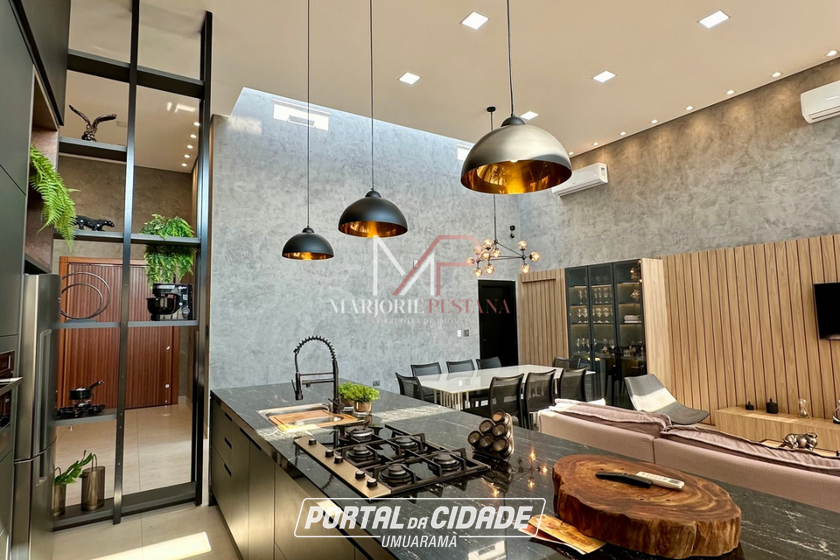 Casa &agrave; venda - 297m&sup2; - Rua Saldanha da Gama