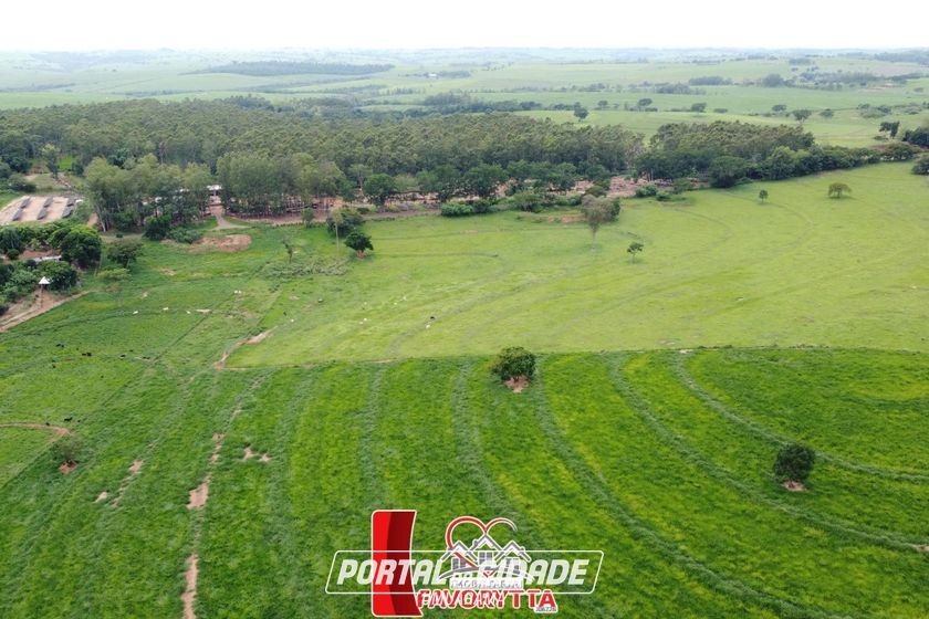 S&iacute;tio &agrave; venda - 8827m&sup2; - &Aacute;rea Rural de Umuarama