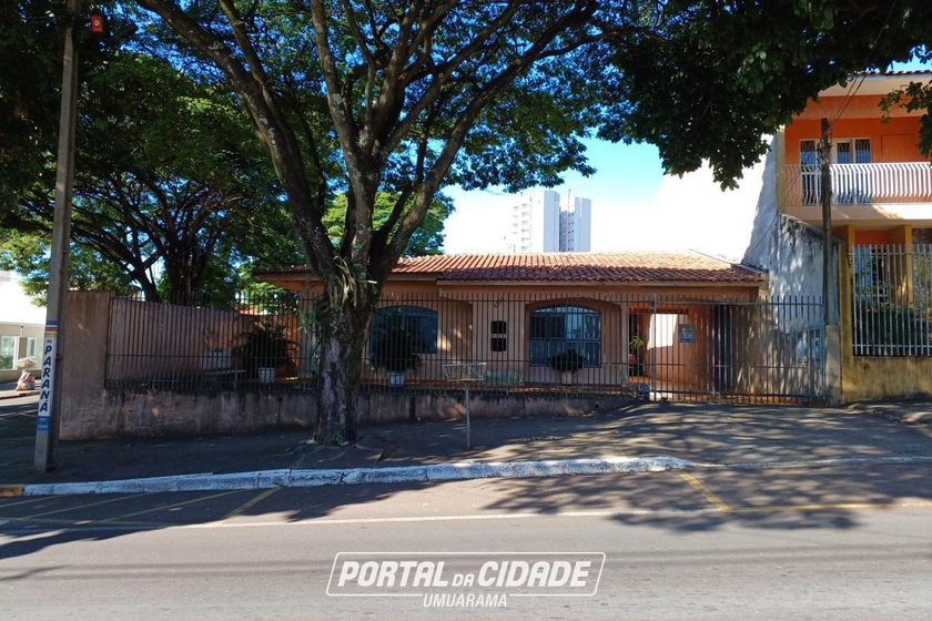 Casa &agrave; venda - 200m&sup2; - Zona III