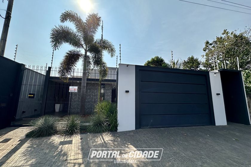 Casa &agrave; venda - 297m&sup2; - Rua Saldanha da Gama