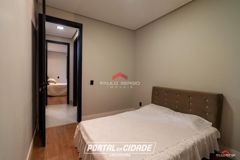 Casa &agrave; venda - 245m&sup2; - Zona III