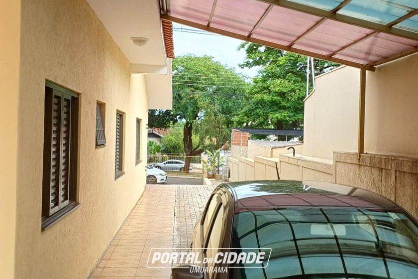 Casa &agrave; venda - Zona VI