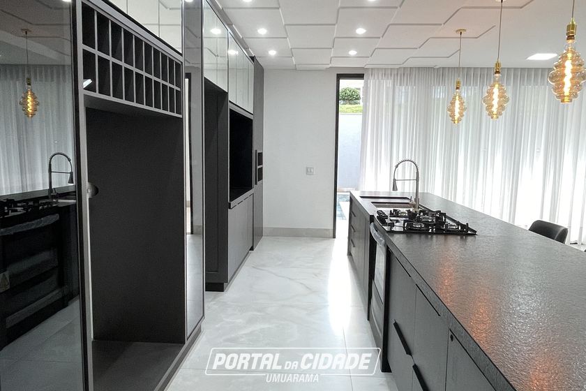 Sobrado &agrave; venda - 360m&sup2; - Condom&iacute;nio Royal Garden