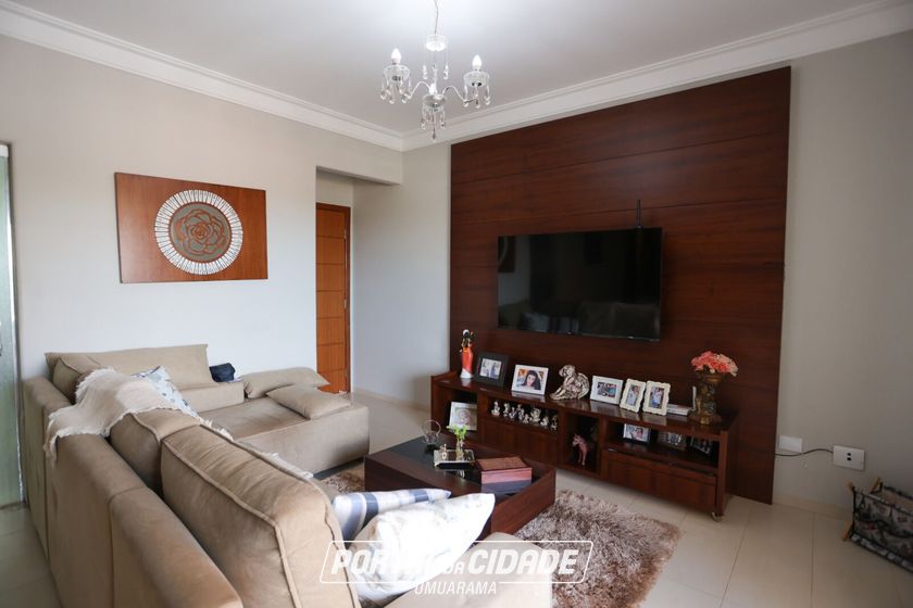 Apartamento &agrave; venda - 206m&sup2; - Zona I