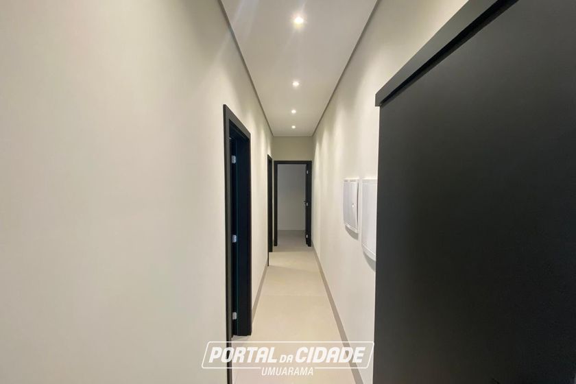 Casa &agrave; venda - 208m&sup2; - Parque Residencial Interlagos II