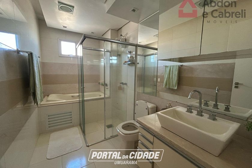 Apartamento para alugar - 100m&sup2; - Zona I