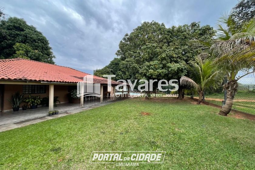 Ch&aacute;cara &agrave; venda - 33000m&sup2; - &Aacute;rea Rural de Umuarama
