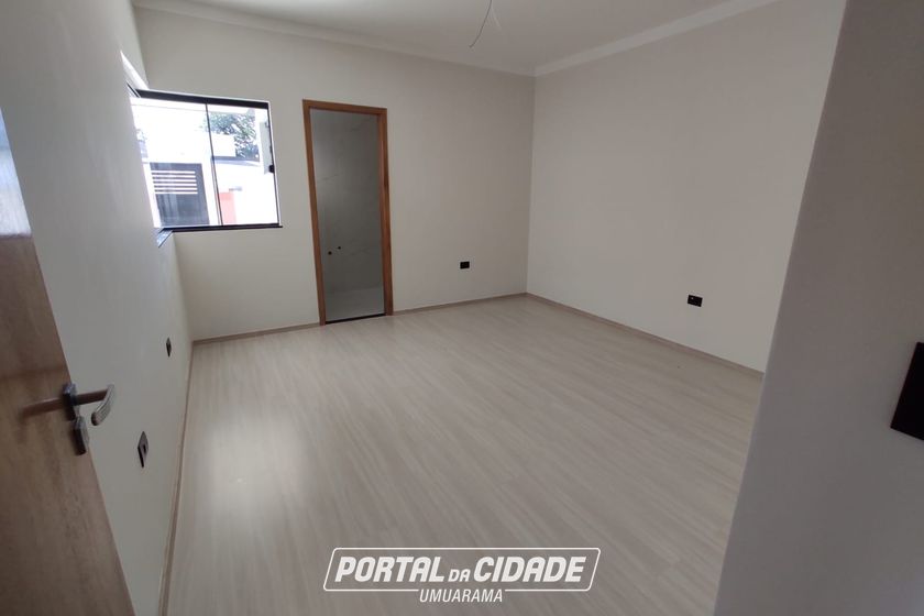 Casa &agrave; venda - 105m&sup2; - Jardim Tropical