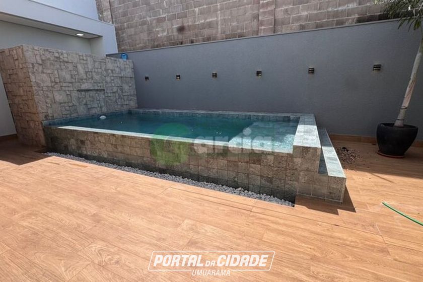 Casa &agrave; venda - 258m&sup2; - Interlagos