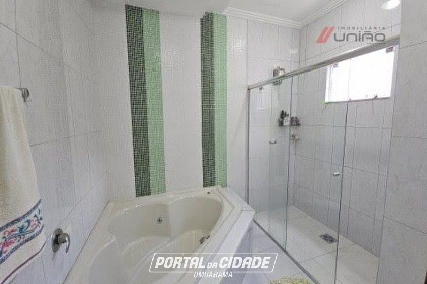 Casa &agrave; venda - 292m&sup2; - Zona III