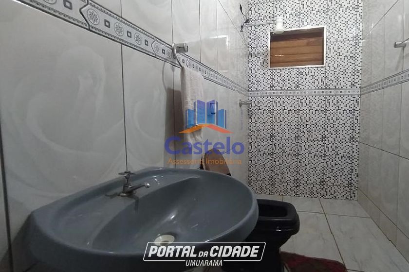 Casa &agrave; venda - 216m&sup2; - Centro