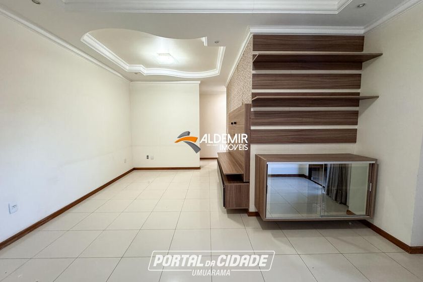 Apartamento &agrave; venda - 103m&sup2; - Zona I