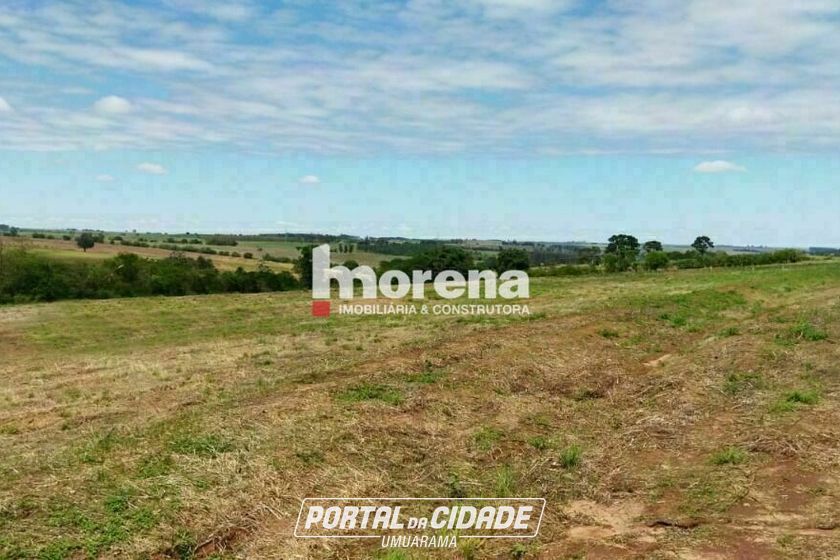 Ch&aacute;cara &agrave; venda - 1927m&sup2; - Centro