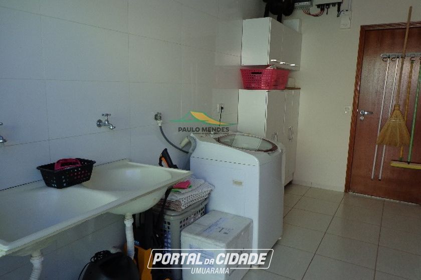 Casa &agrave; venda - 233m&sup2; - Jardim Tamoio