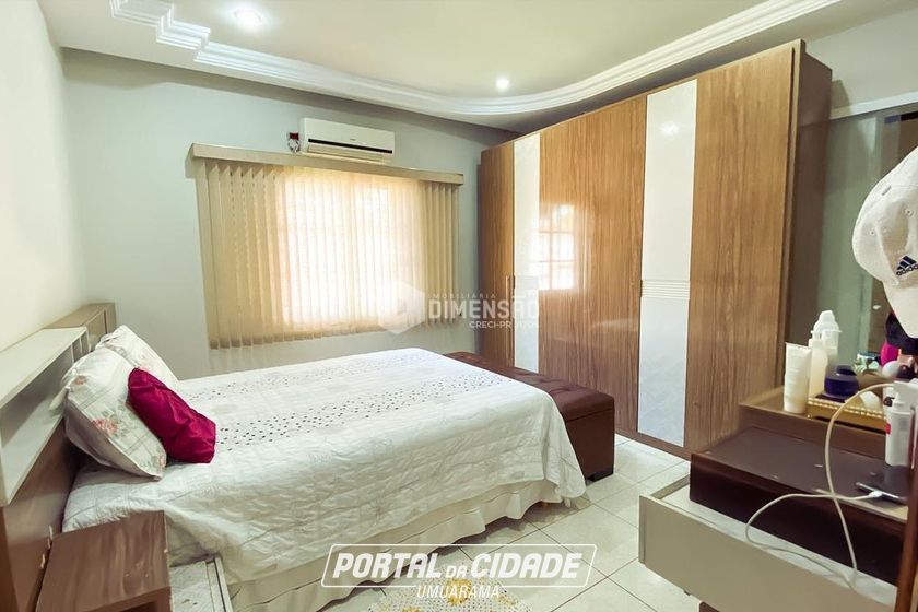 Casa &agrave; venda - 216m&sup2; - Jardim Belvedere