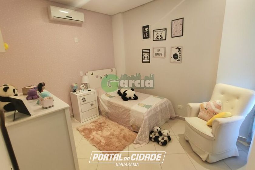 Apartamento &agrave; venda - 131m&sup2; - Zona I