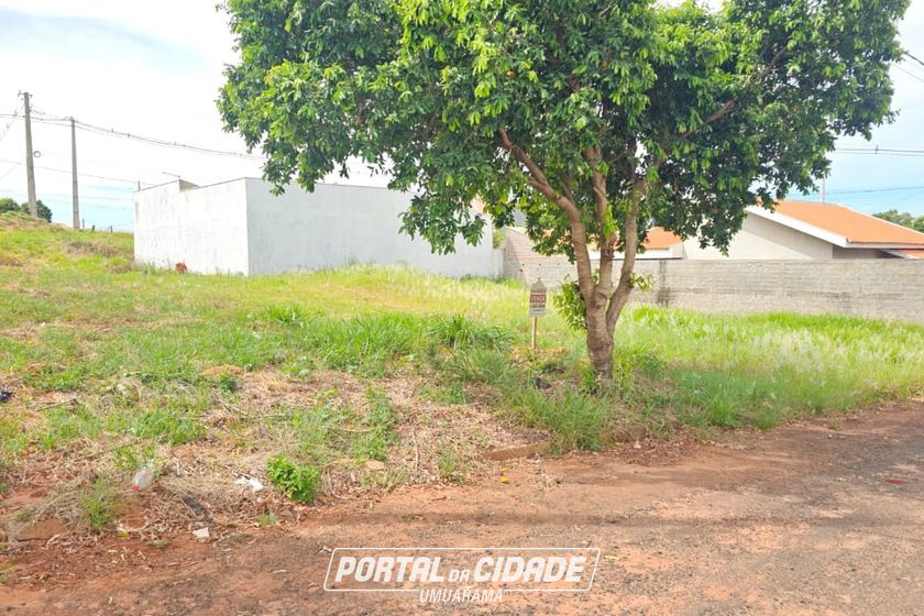Terreno &agrave; venda - 182m&sup2; - JARDIM DAS ACACIAS