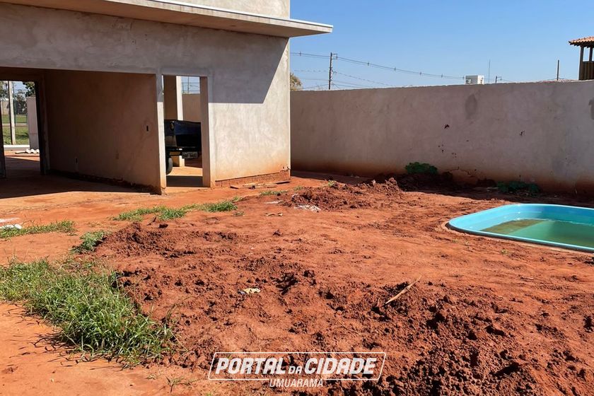 Casa &agrave; venda - 200m&sup2; - Porto Camargo