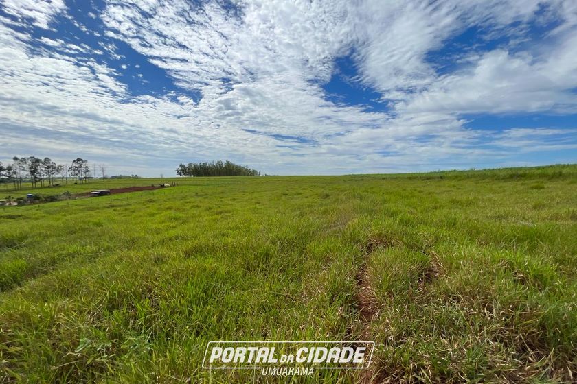 Ch&aacute;cara &agrave; venda - 24m&sup2; - SERRA DOS DOURADOS