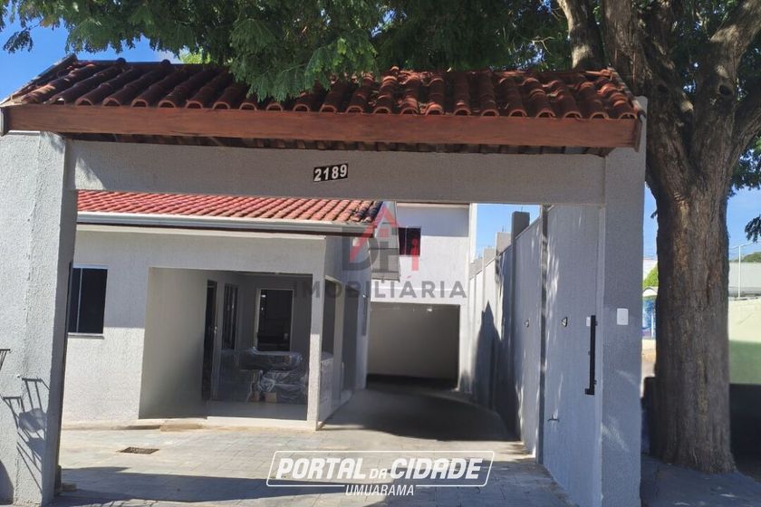 Casa &agrave; venda - 250m&sup2; - Jardim Uni&atilde;o