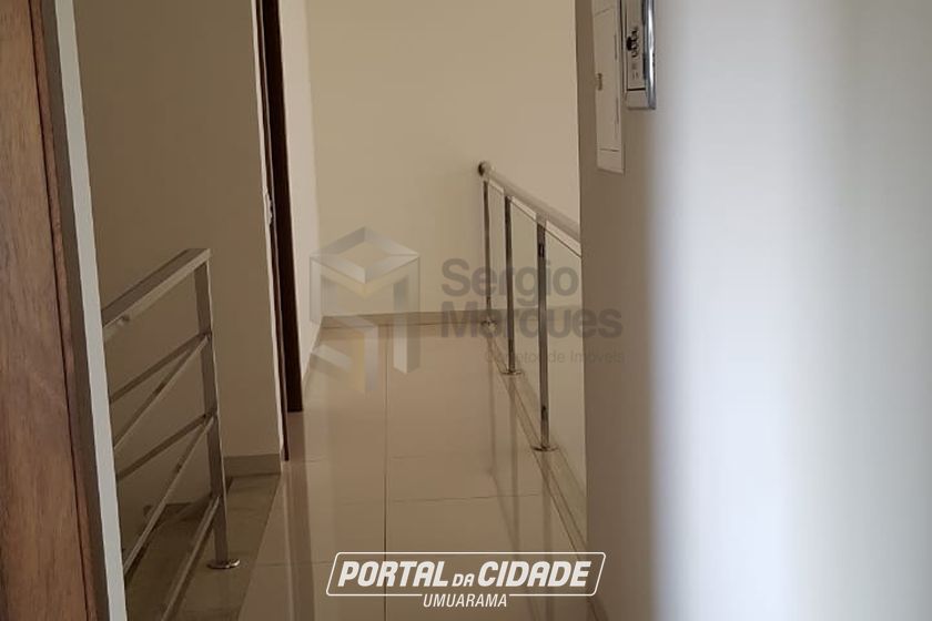 Casa &agrave; venda - 275m&sup2; - Condom&iacute;nio Royal Garden