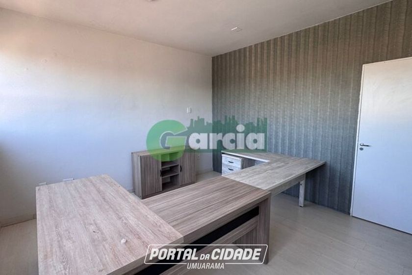Sala Comercial &agrave; venda - 57m&sup2; - Zona I