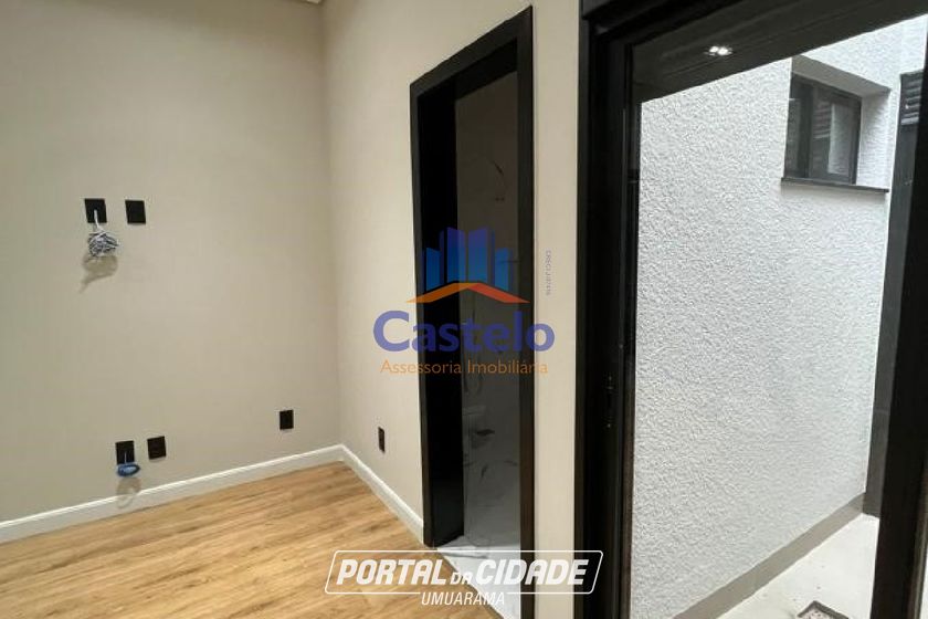 Casa &agrave; venda - 187m&sup2; - PARQUE RESIDENCIAL INTERLAGOS II