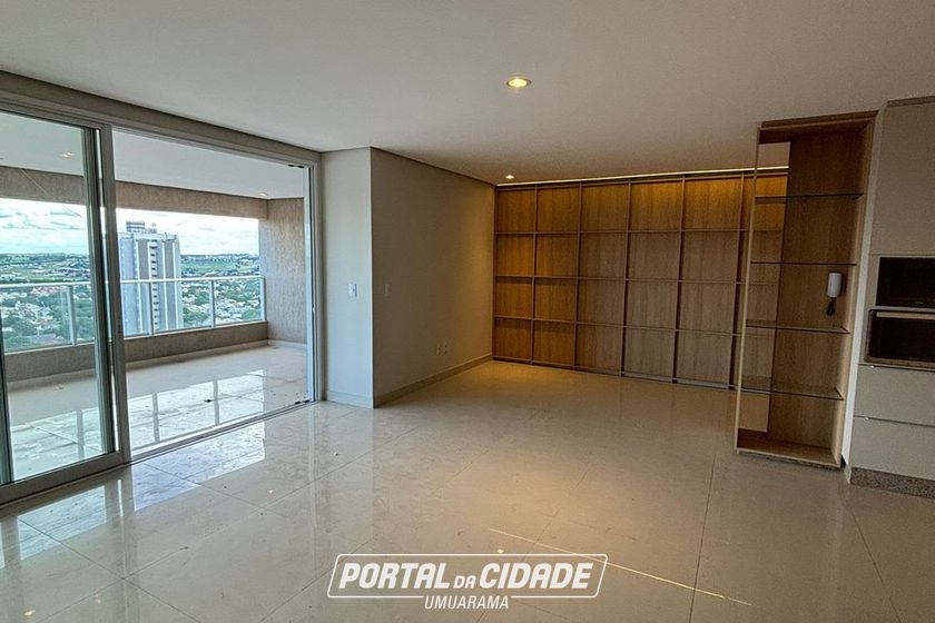 Apartamento &agrave; venda - 180m&sup2; - Zona III