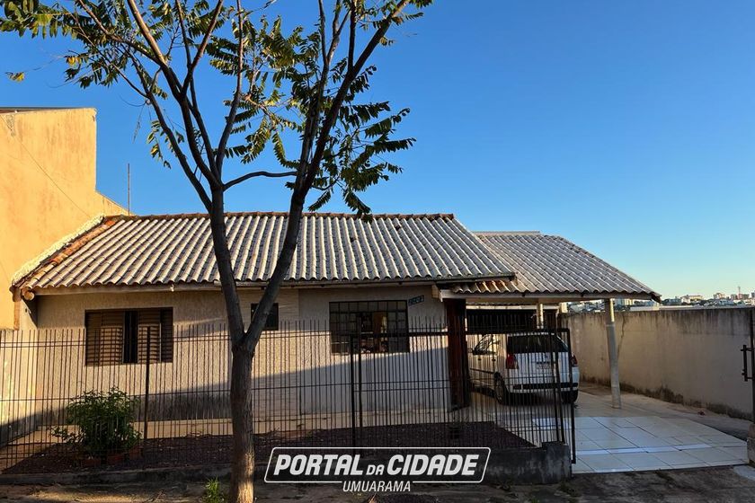 Casa &agrave; venda - 120m&sup2; - Pq Bandeirantes