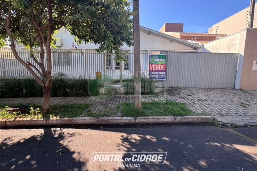Casa &agrave; venda - 155m&sup2; - Zona II
