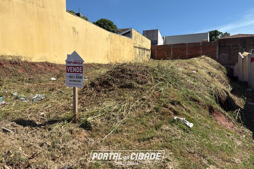 Terreno &agrave; venda - 330m&sup2; - JARDIM CANADA II
