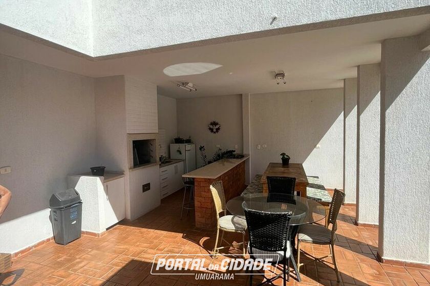 Casa &agrave; venda - 402m&sup2; - Zona I
