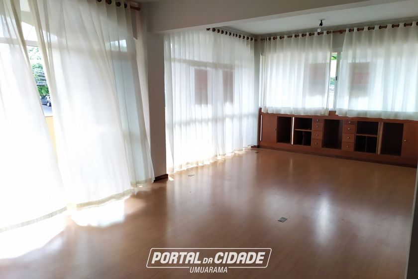 Apartamento &agrave; venda - 234m&sup2; - ZONA I