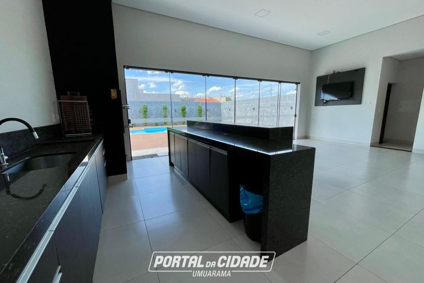 Sala Comercial &agrave; venda - 114m&sup2; - JARDIM SANTIAGO