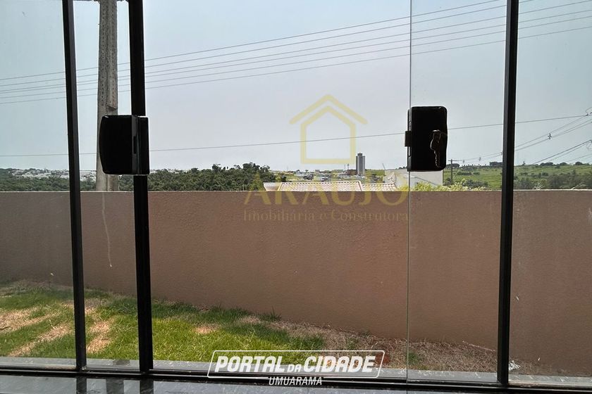 Casa &agrave; venda - 132m&sup2; - Jardim Azal&eacute;ia