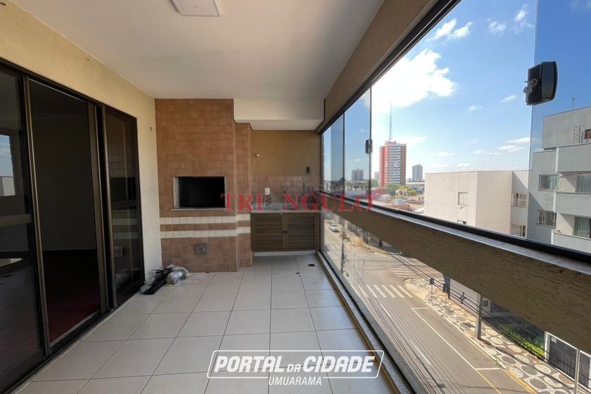 Apartamento &agrave; venda - 129m&sup2; - ZONA II