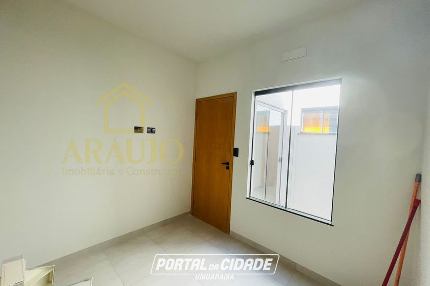 Casa &agrave; venda - 62m&sup2; - Jardim Sakai