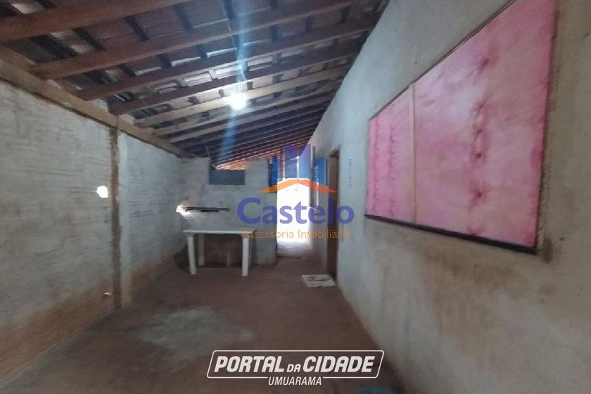 Casa &agrave; venda - 216m&sup2; - Centro