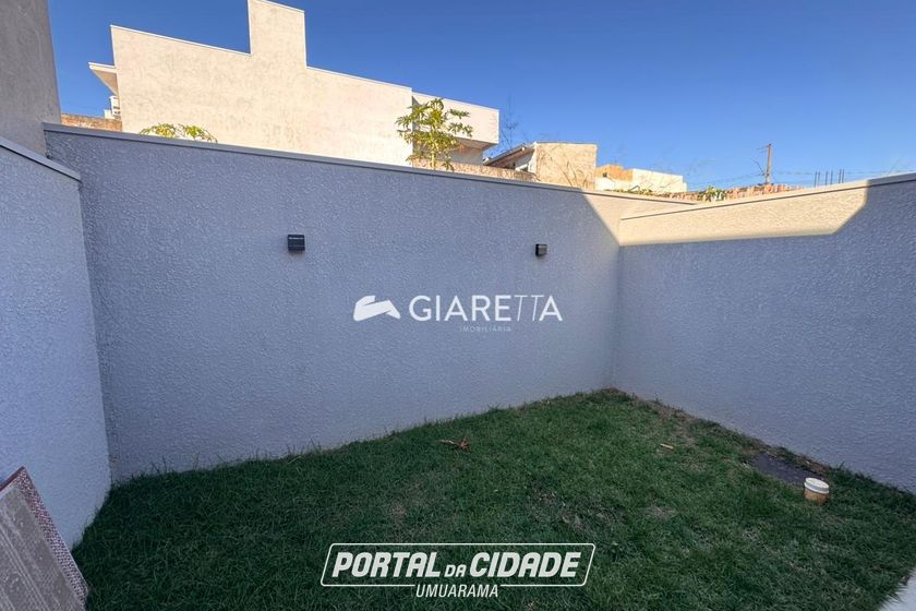 Casa &agrave; venda - 73m&sup2; - JARDIM COOPAGRO