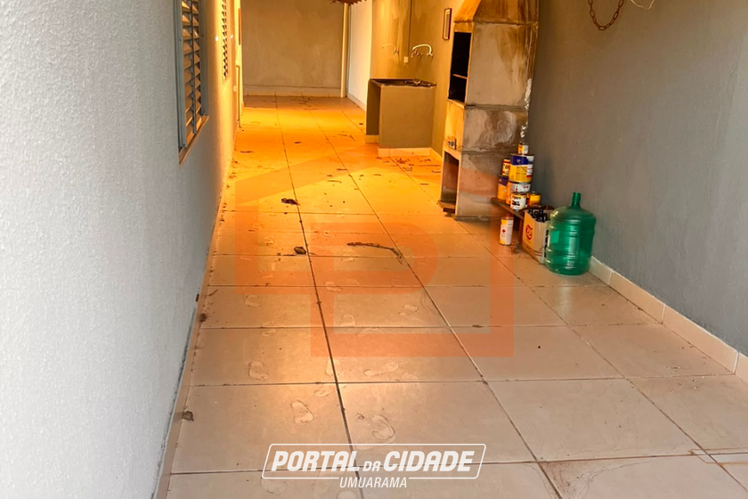 Casa &agrave; venda - 99m&sup2; - Zona VII