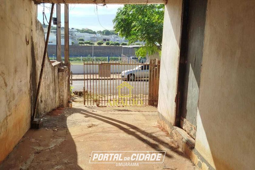 Terreno &agrave; venda - 330m&sup2; - PARQUE SAN REMO III
