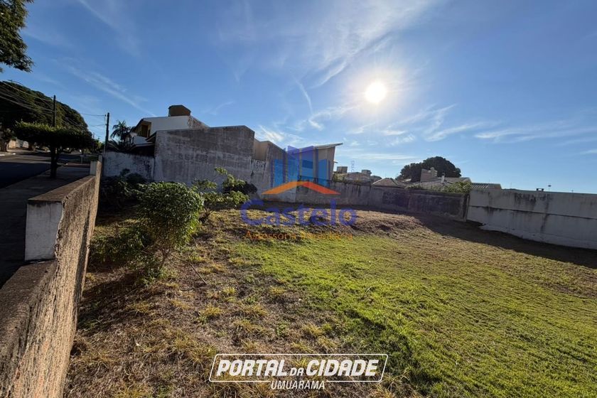 Terreno &agrave; venda - 360m&sup2; - ZONA III