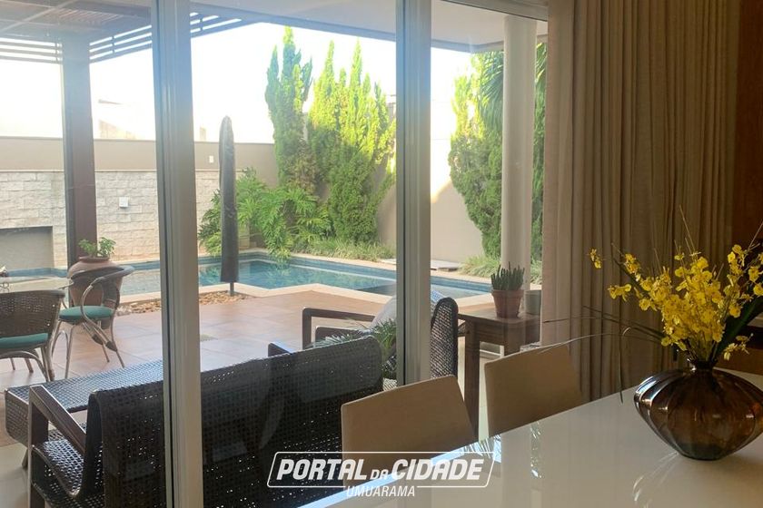 Casa &agrave; venda - 453m&sup2; - Condom&iacute;nio Residencial Ecoville