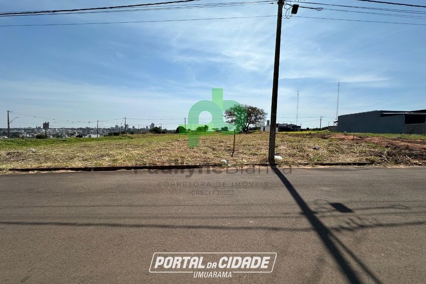 Terreno &agrave; venda - 376m&sup2; - Parque Firenze