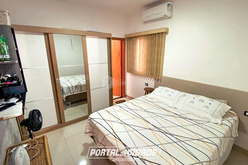 Casa &agrave; venda - 158m&sup2; - Zona VI