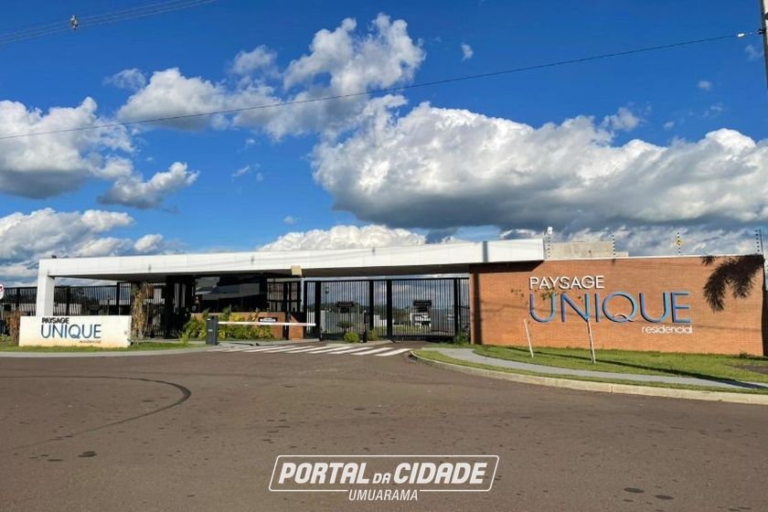 Terreno &agrave; venda - 304m&sup2; - Condominio Paysage Unique