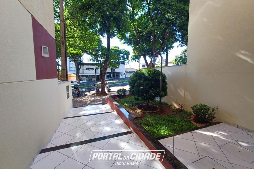 Apartamento &agrave; venda - 74m&sup2; - Zona I