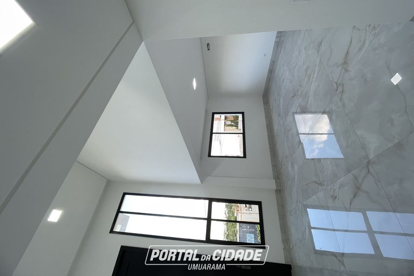Sobrado &agrave; venda - 360m&sup2; - Condom&iacute;nio Royal Garden