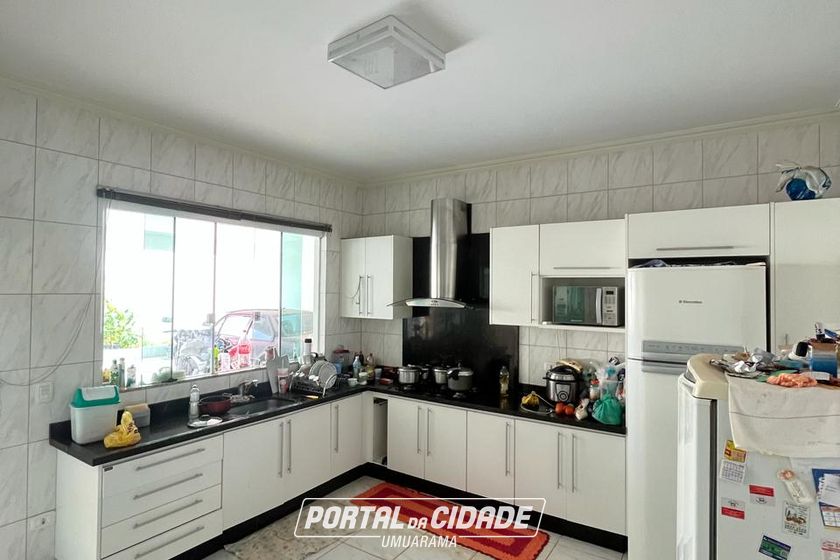 Sobrado &agrave; venda - 360m&sup2; - Zona III