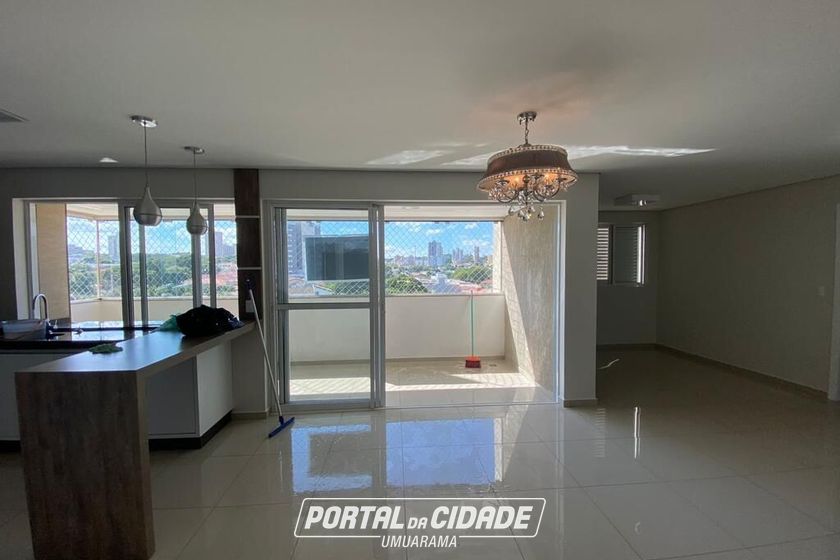 Apartamento &agrave; venda - 126m&sup2; - Zona I